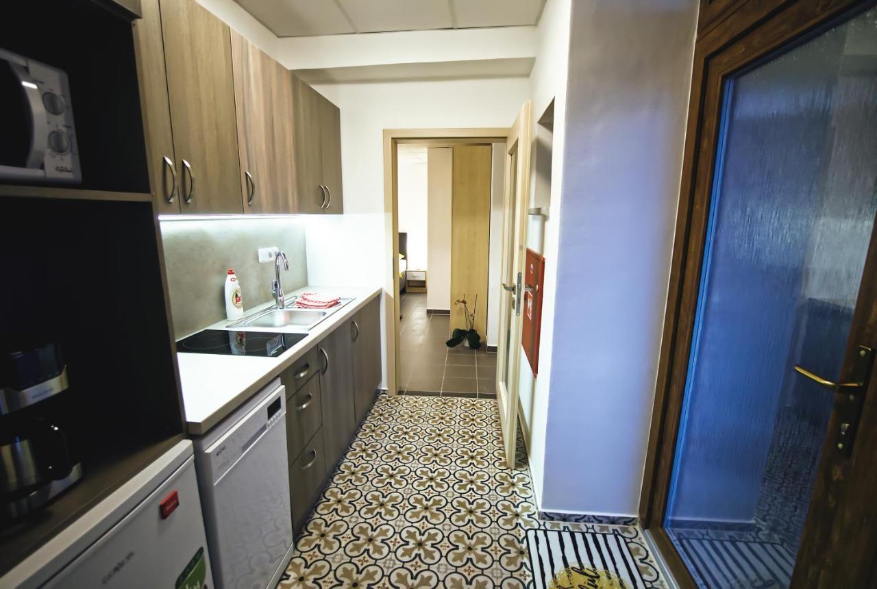 Nice Accommodation In Мікулов Екстер'єр фото